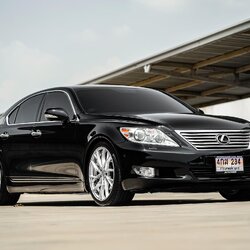 Lexus LS460 4.6 V8 ปี 2010