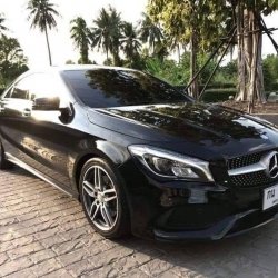 MERCEDES BENZ CLA250 2.0 W117 AMG DYNAMIC ปี 2017
