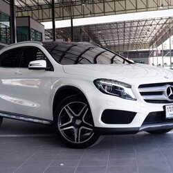 Mercedes-Benz GLA 250 AMG Dynamic ปี 2017
