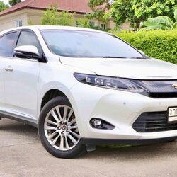 TOYOTA HARRIER 2.0 Premium ปี2014