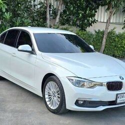 BMW 320d F30 LCI ปี 2018