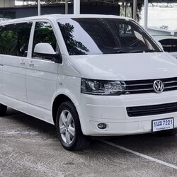 Volkswagen Caravelle 2.0 TDI ปี 2015