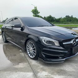Mercedes Benz CLA250 AMG Shooting Brake ปี 2015