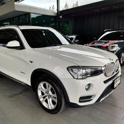 BMW X3 2.0i สีขาว ปี 2015