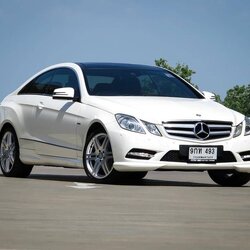 Mercedes Benz E200 AMG Coupe Sport ปี 2012