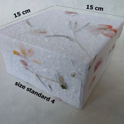 กล่องกระดาษสา size standrad 4 จำนวน 50 กล่อง เลือกสีได้ ทักไลน์