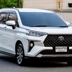 TOYOTA VELOZ 1.5 CVT รุ่น smart ปี 2023