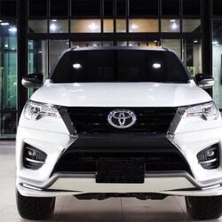 Toyota fortuner 2.8 TRD Sportivo ll 4WD Black Top ปี 2019