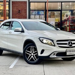 Mercedes Benz GLA200 AMG ปี 2017