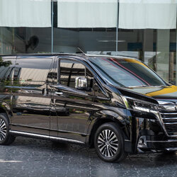 Toyota Majesty 2.8 Grande ปี 2020