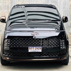 HYUNDAI STARIA 2.2D PREMIUM ปี 2024