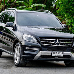 Benz ML250d Bluetec Executive 4Matic ปี 2014