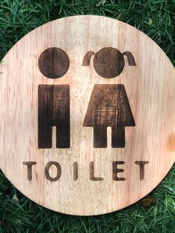 ป้ายห้องน้ำ ไม้ยางพารายิงเลเซอร์