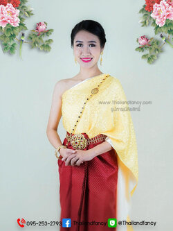 ชุดไทยอุ่นไอรัก ชุดไทยย้อนยุค ชุดไทยสมัยอยุธยา ชุดไทยกรุงรัตนโกสินทร์ ชุดสไบออเจ้า ชุดสไบทอลายกับผ้าถุงจีบหน้านาง