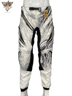 กางเกงขี่มอเตอร์ไซด์ ( มือสอง ) E&A 558: เอว 30-32" ยาว 27" **CONTACT**