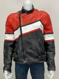 เสื้อการ์ดสำหรับขี่มอเตอร์ไซด์( มือสอง) RCSS 008: อก 46-48" ยาว 25" (ไม่มีการ์ด)