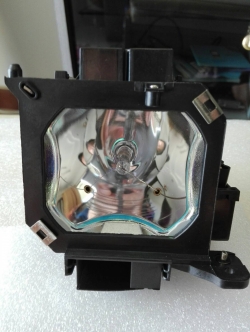 หลอดโปรเจคเตอร์ Epson EMP-7900 (เกรด A ELPLP22) – คุณภาพสูง คมชัด ทนทาน