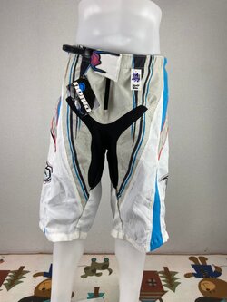 กางเกงขี่มอเตอร์ไซด์ ( มือสอง ) E&A 157: เอว 36" ยาว 17" ***nema