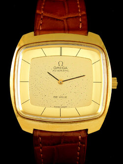 Omega De ville หน้าดาว เรือนกะไหล่ทอง ทรงสี่เหลี่ยม นาฬิกาปี1973 ขนาด 35 x 36 mm