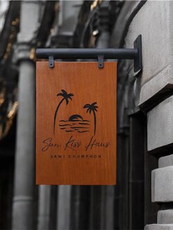 ป้ายชื่อหน้าบ้าน ขายื่นจากผนัง