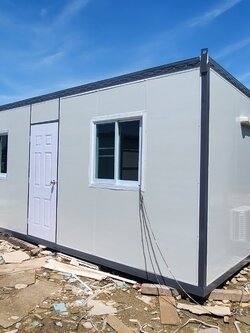 ตู้สำนักงาน 3*6 ยกฐานสูงพร้อมเพิ่มหน้าต่าง และเหล็กดัด