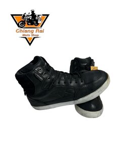 รองเท้าขี่มอเตอร์ไซด์( มือสอง) RCBT-074 Size ขนาดจากป้าย 44:EUR / 10:UK / 28:Cm.(Alpinestars)