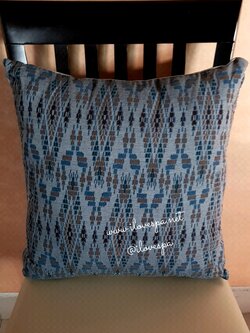 หมอนอิง จากผ้าฝ้ายหมักโคลน