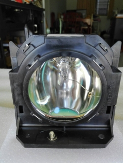 หลอดโปรเจคเตอร์ Panasonic PT-DX500 – คุณภาพสูง คมชัด ทนทาน ราคาถูก