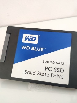 SSD: WD Blue 500G SATA