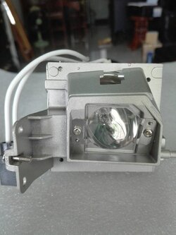 หลอดโปรเจคเตอร์พร้อมเฟรม Acer X127H (เกรด A) – ความคมชัดสูง อายุการใช้งานยาวนาน