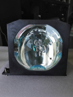 หลอดโปรเจคเตอร์ Panasonic PT-D7700E – คุณภาพสูง คมชัด ทนทาน ราคาถูก