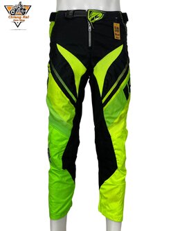 กางเกงสำหรับขี่มอเตอร์ไซด์ ( มือสอง ) E&A 592: เอว 28" ยาว 26" **KENNY**