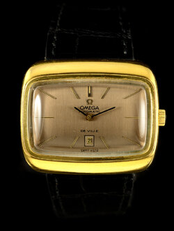 Omega De Ville หน้าปัดสีทองเข้ม กะไหล่ทอง ทรงสีเหลี่ยมผืนผ้า Automatic ขนาด 31x36 mm