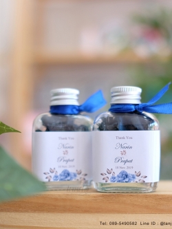 ของชำร่วยงานแต่ง บุหงาหอม ในขวดแก้วแบน ฝาเงิน ความหมายดี เป็นสิริมงคล กลิ่นหอม แฮนเมด