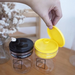 (กล่องละ 100ใบ) กระปุกพลาสติก400 ml ฝาดึงสองชั้น ฝาดำ, เหลือง